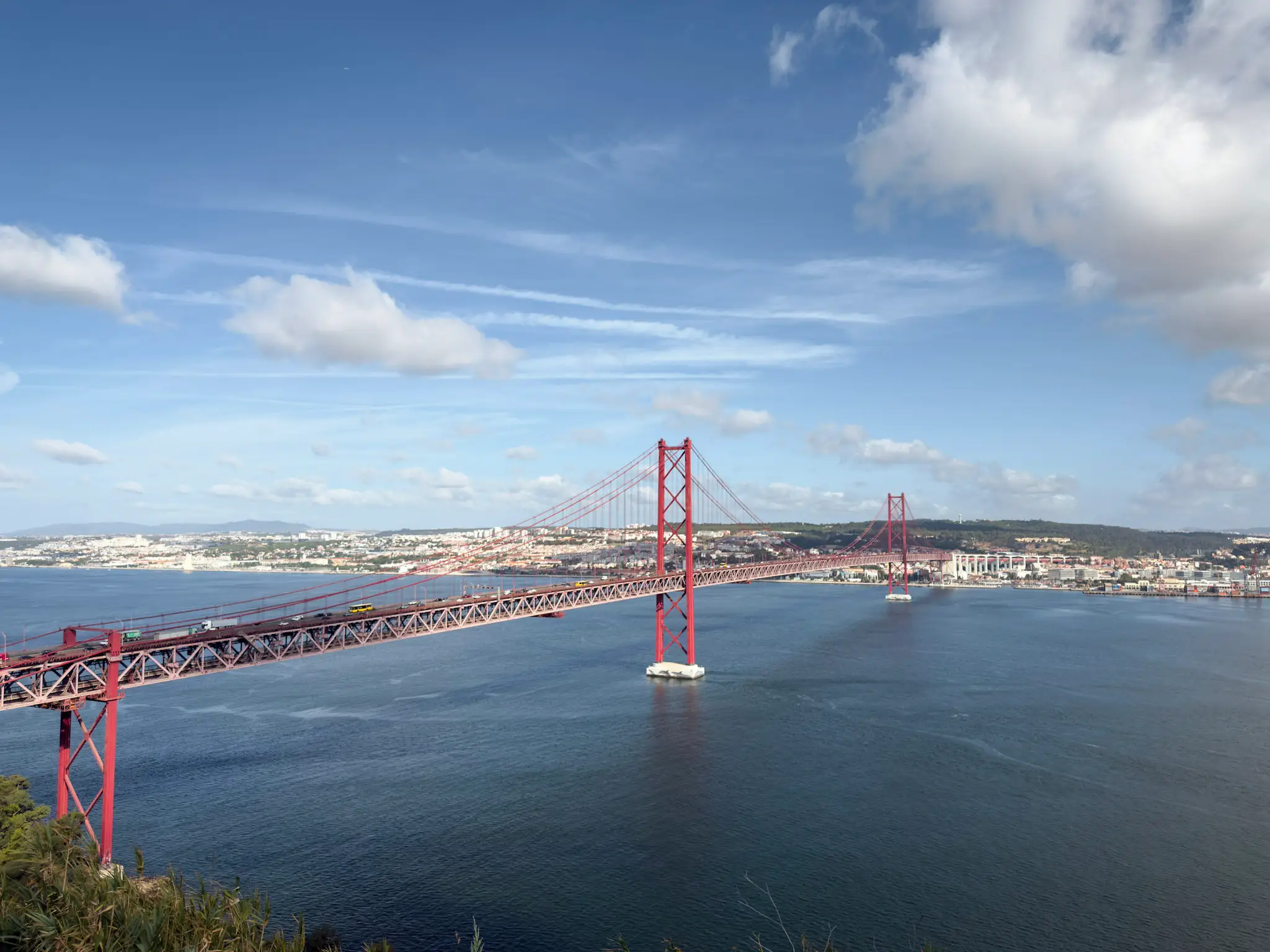Lisbonne en 2 jours - Vue du pont du 25 avril depuis l'esplanade de la statue du Cristo Rei de Lisbonne