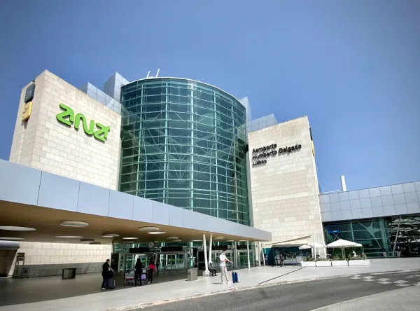 Transfert privé de l'aéroport de Lisbonne jusqu'au centre